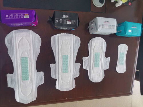 衛(wèi)生巾負(fù)離子日用學(xué)生批發(fā)整箱綠葉情超薄純棉護(hù)墊加長(zhǎng)夜用姨媽巾